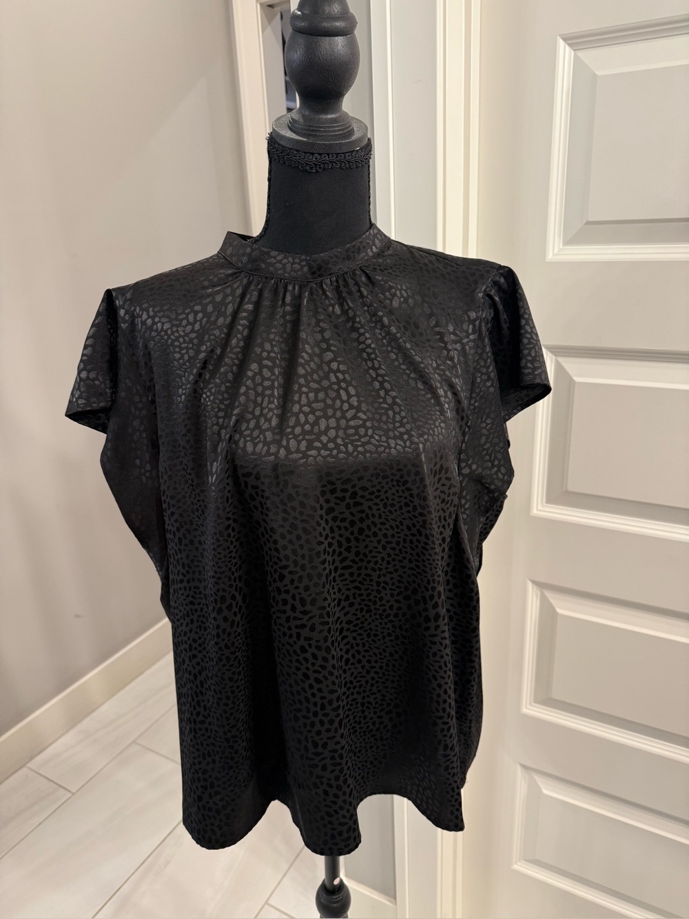 Nine West Black Short-Sleeve Mock Neck Animal Print Blouse